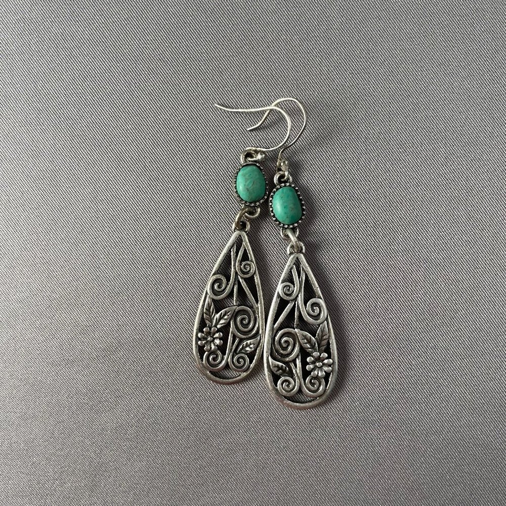 Lucky Brand Dangling Earrings
